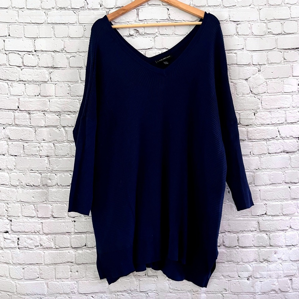 Lane Bryant Women's Size 22/24 Navy Blue Ribbed V-Neck Career Sweater